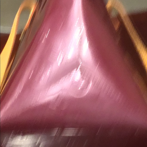 Louis Vuitton Vernis 1000.00 - Picture 5 of 8